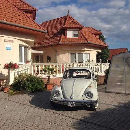 Apartament Pihenes Haza-relax Apartmanhaus