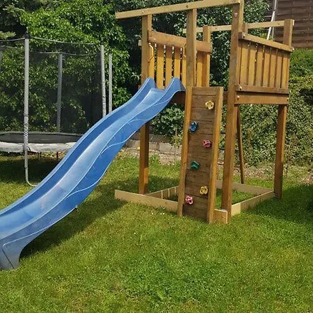 Pihenes Haza-relax Apartmanhaus *